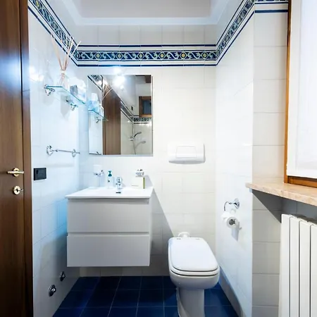 Amanti In Appartement